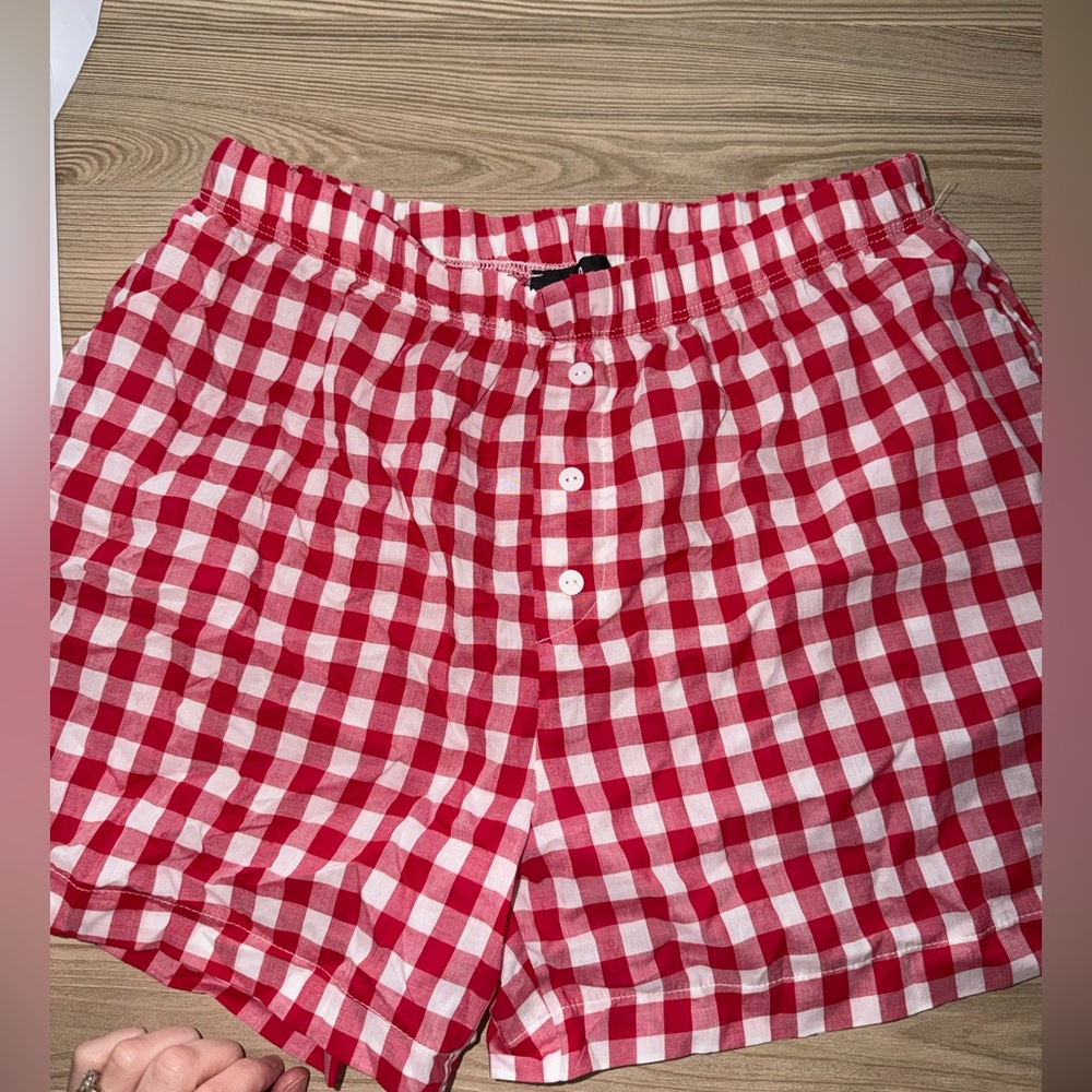 Gingham red shorts